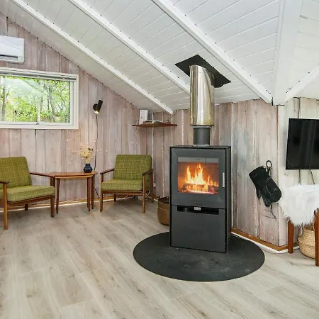 8 Person Holiday In Сasa de vacaciones *