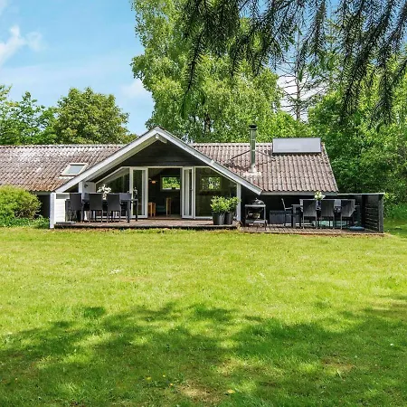 8 Person Holiday In Сasa de vacaciones